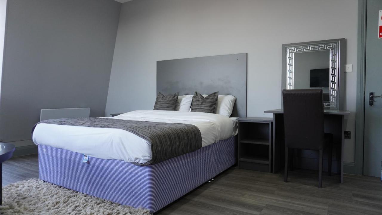 Roshni Hotel Southall Esterno foto
